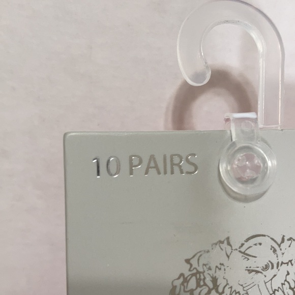Vince Camuto 10 Pairs Girls Socks + Bonus Hair Tie - Picture 8 of 9
